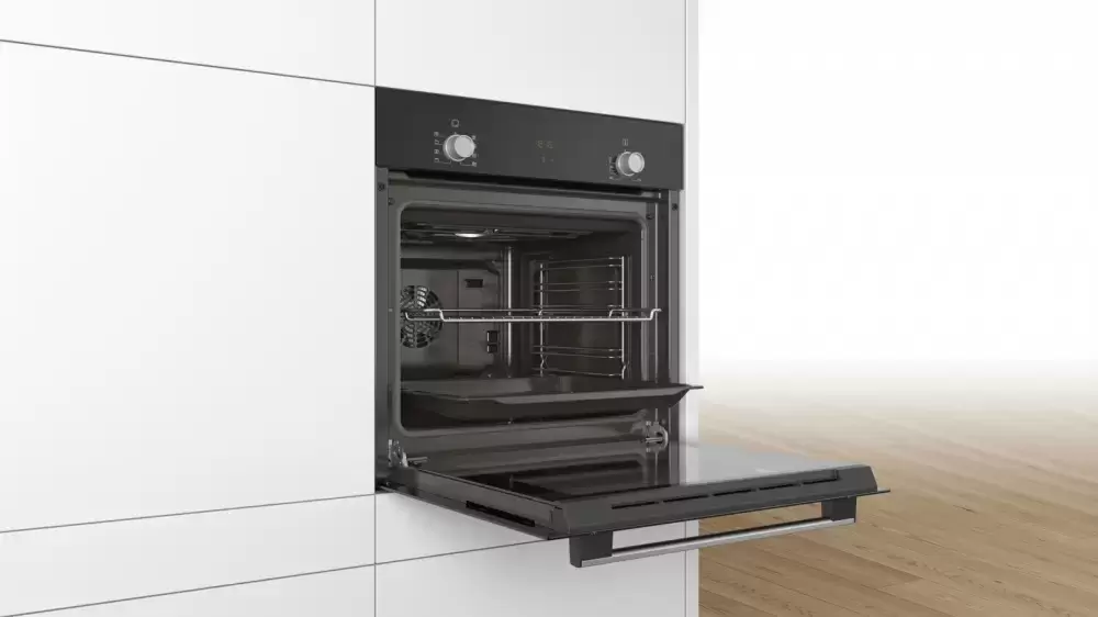Встраиваемый духовой шкаф BOSCH HBF512BA0R
