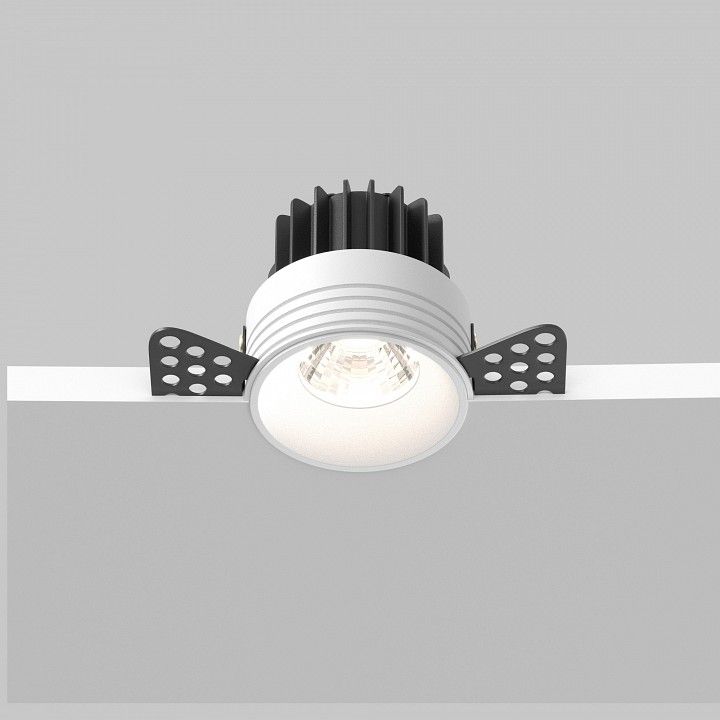 Встраиваемый светильник Maytoni Technical Раунд DL058-7W4K-TRS-W