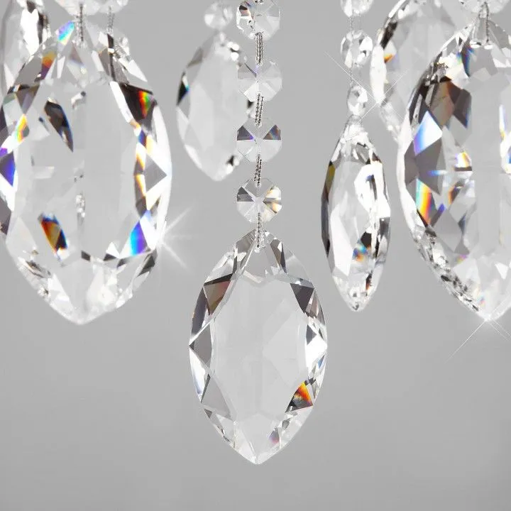 Подвесная люстра Eurosvet Veletta 10108/8 белый/прозрачный хрусталь Strotskis Подвесная люстра Eurosvet Veletta 10108/8 белый/прозрачный хрусталь Strotskis